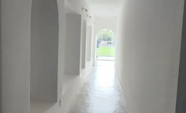 LOCAL ADECUADO EN VENTA EN EL CAMPANARIO