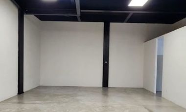 LOCAL ADECUADO EN VENTA EN EL CAMPANARIO