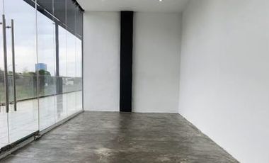 LOCAL ADECUADO EN VENTA EN EL CAMPANARIO