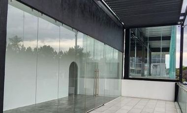 LOCAL ADECUADO EN VENTA EN EL CAMPANARIO