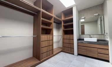 Casa en preventa  residencial a media cuadra de Ave. Tecnológico y del Parque Bicentenario