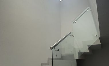 Casa en preventa  residencial a media cuadra de Ave. Tecnológico y del Parque Bicentenario