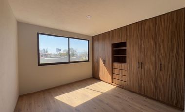 Casa en preventa  residencial a media cuadra de Ave. Tecnológico y del Parque Bicentenario