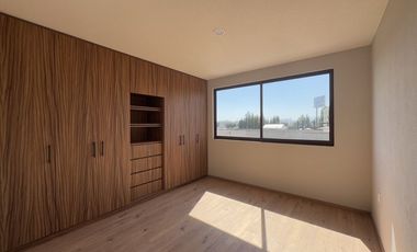 Casa en preventa  residencial a media cuadra de Ave. Tecnológico y del Parque Bicentenario