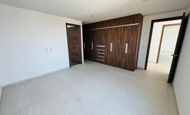 Casa nueva residencial venta opción a 4 o 5 recamaras con baño, Ave. Estado de México, zona La Asunción.