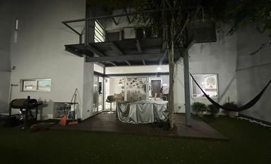 Casa en venta en coto Novaterra