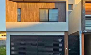 VENTA DE CASA EN RESIDENCIAL LA ENCOMIENDA ESCOBEDO