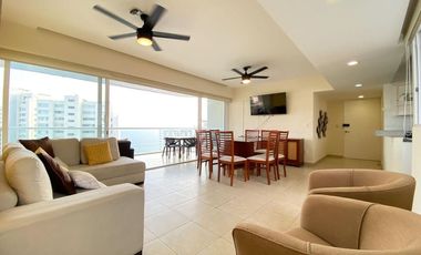 Departamento en Renta en Costa Azul a pasos de la Playa!