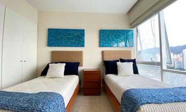 Departamento en Renta en Costa Azul a pasos de la Playa!