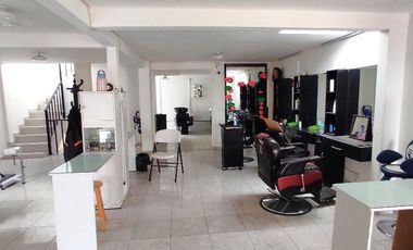 Oficina en renta sobre Av. en Izcalli III Metepec