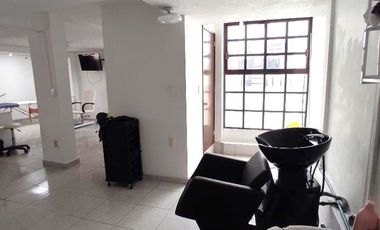 Oficina en renta sobre Av. en Izcalli III Metepec