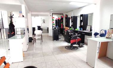 Oficina en renta sobre Av. en Izcalli III Metepec