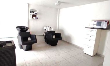 Oficina en renta sobre Av. en Izcalli III Metepec