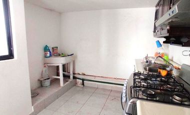 Oficina en renta sobre Av. en Izcalli III Metepec