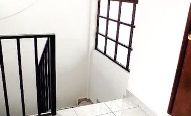 Oficina en renta sobre Av. en Izcalli III Metepec