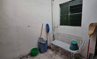 Casa en el centro con vocación comercial
