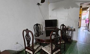 Casa en el centro con vocación comercial
