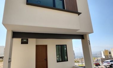 Casa en Venta, Fracc. Zimaltá, Coto Latemar