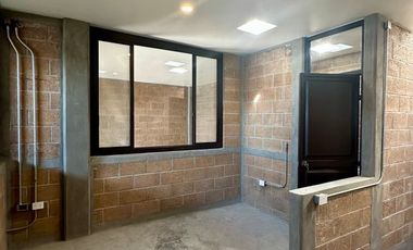 Renta Local Comercial Irapuato (Col Las Heras)