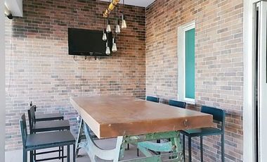 Casa en fraccionamiento AMUEBLADA 4 hab y 5 Baños cerca de Plaza Mayor