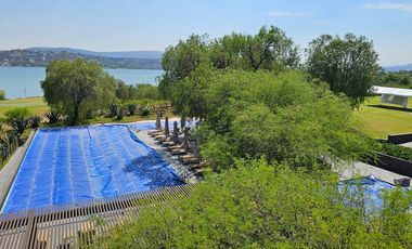 Preciosa RESIDENCIA en uno de los más exclusivos desarrollos cercanos a CDMX y zona metropolitana.