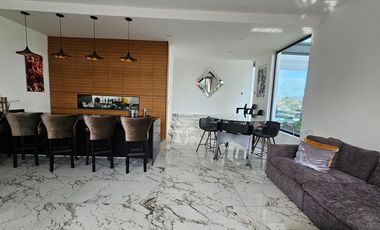 Preciosa RESIDENCIA en uno de los más exclusivos desarrollos cercanos a CDMX y zona metropolitana.