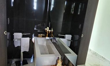 Preciosa RESIDENCIA en uno de los más exclusivos desarrollos cercanos a CDMX y zona metropolitana.