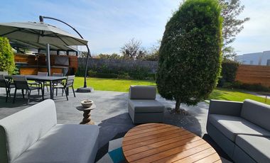 Preciosa RESIDENCIA en uno de los más exclusivos desarrollos cercanos a CDMX y zona metropolitana.