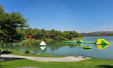 Preciosa RESIDENCIA en uno de los más exclusivos desarrollos cercanos a CDMX y zona metropolitana.