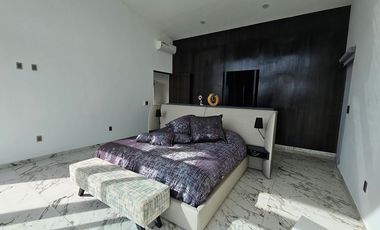 Preciosa RESIDENCIA en uno de los más exclusivos desarrollos cercanos a CDMX y zona metropolitana.