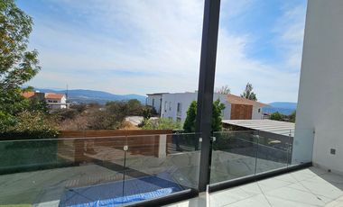 Preciosa RESIDENCIA en uno de los más exclusivos desarrollos cercanos a CDMX y zona metropolitana.