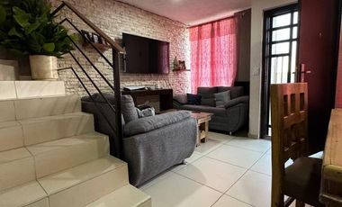 Bonita casa en tonala