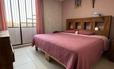Bonita casa en tonala