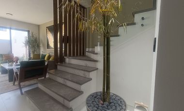 CASAS PREVENTA METEPEC A 10 MIN DE GALERIASY  METEPEC CENTRO, A 5 MIN DE LA ESTACION PINOSUAREZ TREN TOLUCA CDMX
