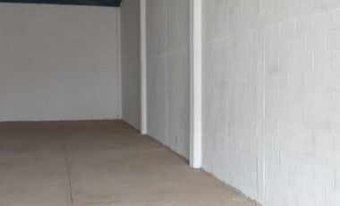 Edificio en venta y renta en a una cuadra de Gobierno