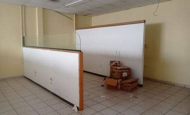 Edificio en venta y renta en a una cuadra de Gobierno