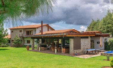 CASA EN VENTA EN HACIENDA SAN FRANCISCO TAPALPA