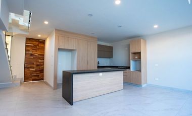 CASA EN PREVENTA EN FRACC. CAPITAL SUR