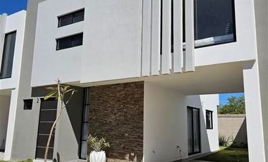 Casa en Privada sector Norte