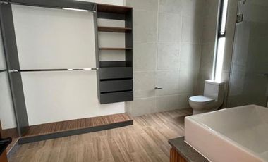 Casa en venta en Valle Imperial en Coto