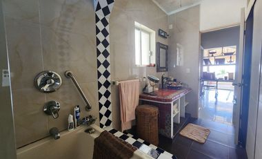 INCREIBLE CASA CON IMPRESIONANTES VISTAS A BAHIA Y PIE DE LA CUESTA