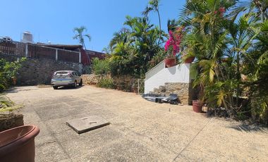 INCREIBLE CASA CON IMPRESIONANTES VISTAS A BAHIA Y PIE DE LA CUESTA