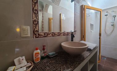 INCREIBLE CASA CON IMPRESIONANTES VISTAS A BAHIA Y PIE DE LA CUESTA