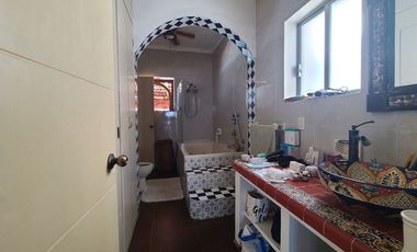 INCREIBLE CASA CON IMPRESIONANTES VISTAS A BAHIA Y PIE DE LA CUESTA