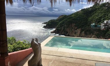 INCREIBLE CASA CON IMPRESIONANTES VISTAS A BAHIA Y PIE DE LA CUESTA