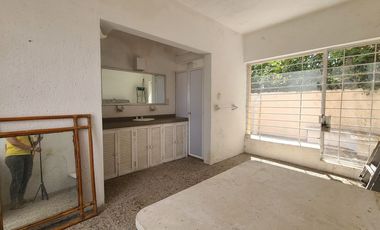 INCREIBLE CASA CON IMPRESIONANTES VISTAS A BAHIA Y PIE DE LA CUESTA