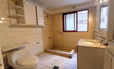 EN VENTA HOTEL, HOSTAL, 21 DORMITORIOS, SANTIAGO