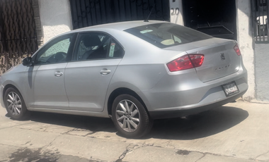 Casa en El Rosario, para actualizar, acepta Infonavit y Recursos propios
