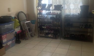 Casa en El Rosario, para actualizar, acepta Infonavit y Recursos propios