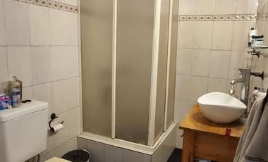Casa con Quincho y Pileta